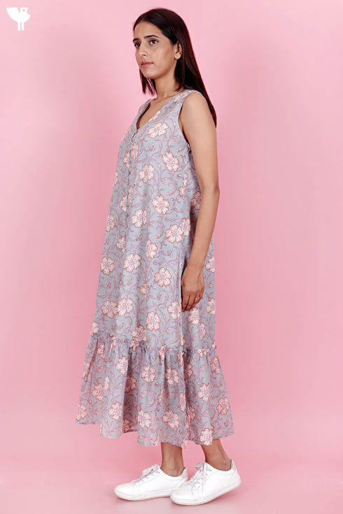 Mulmul Cotton Sleeveless Dress  In Block Print